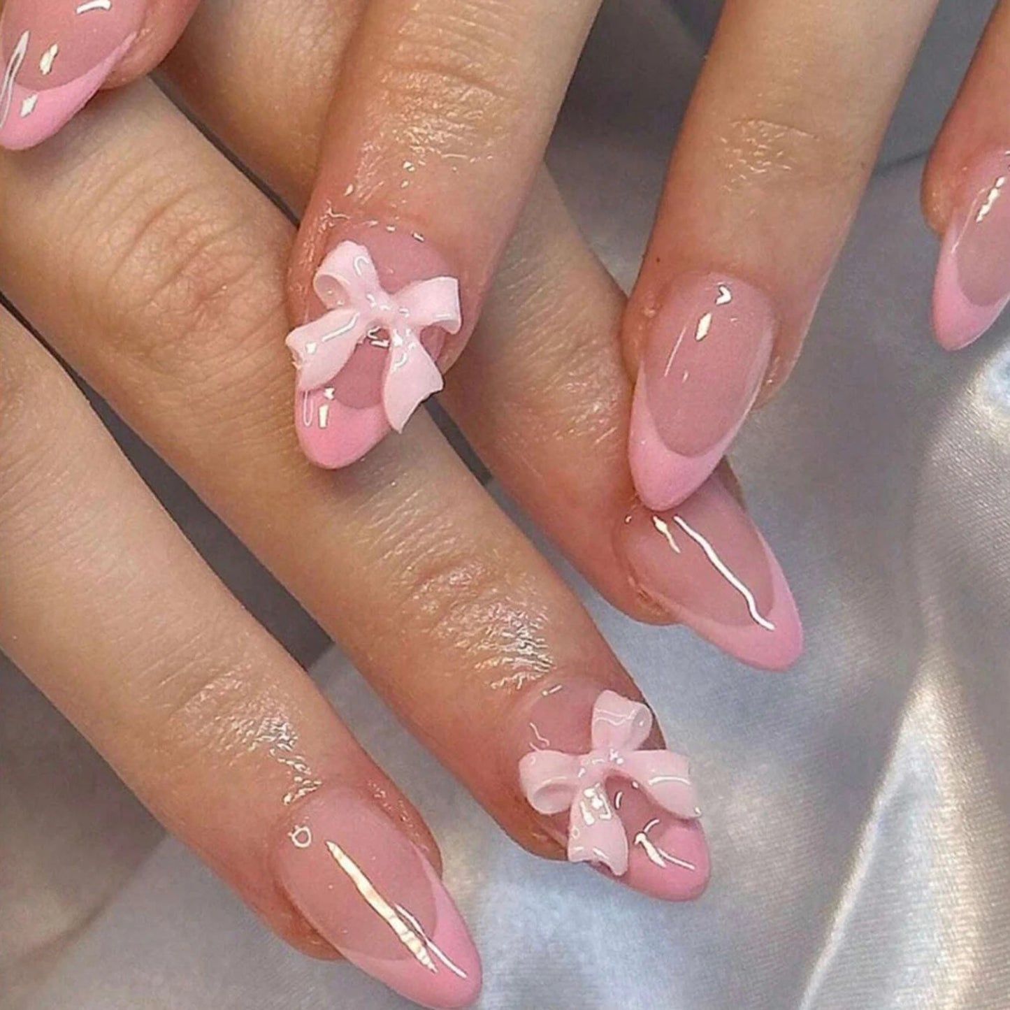 3D Bowknot French Press-On Nails (24pcs)